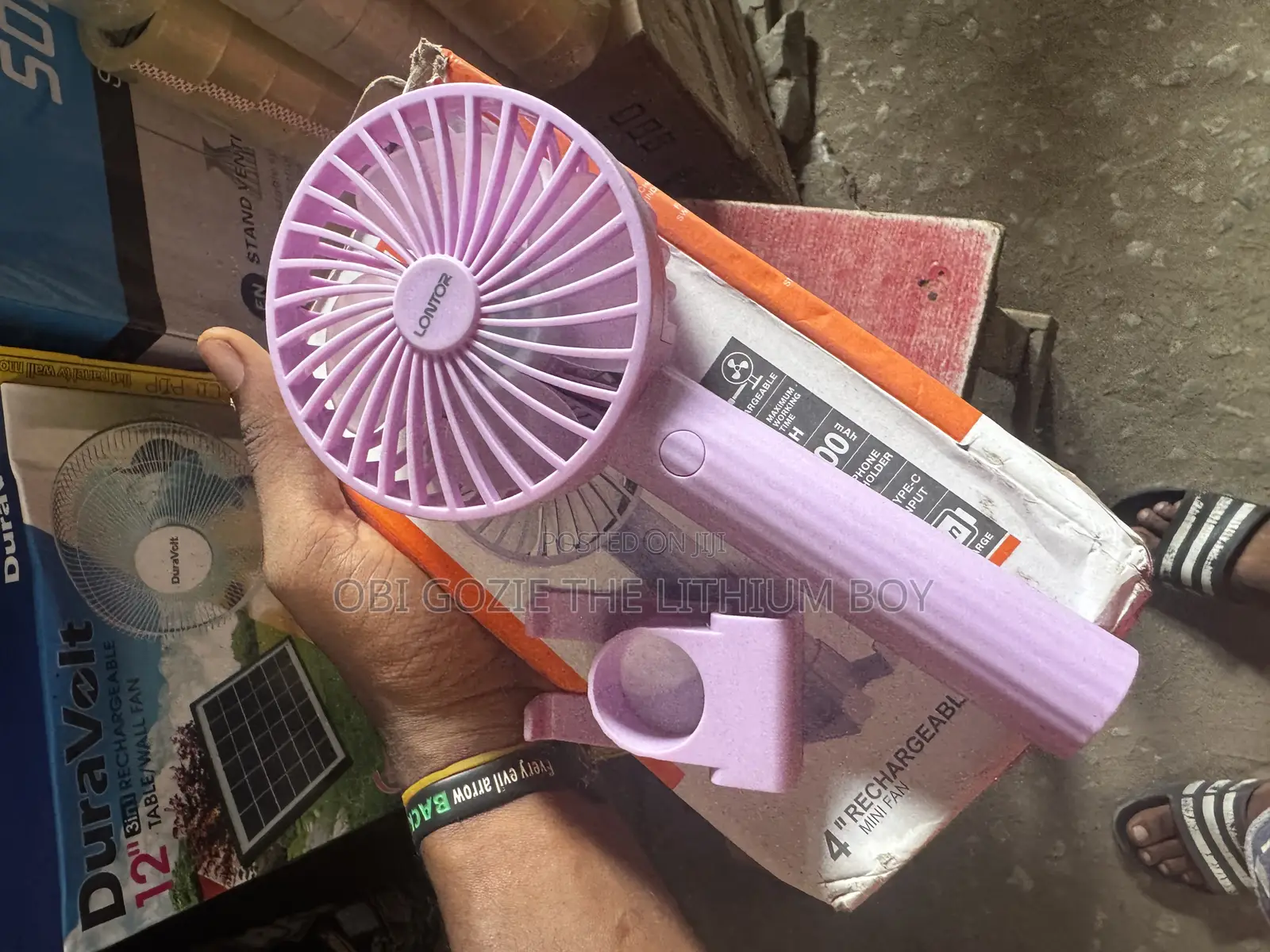 Lontor 4" Rechargeable Mini Fan Wit Lithum Battery. Best Importer