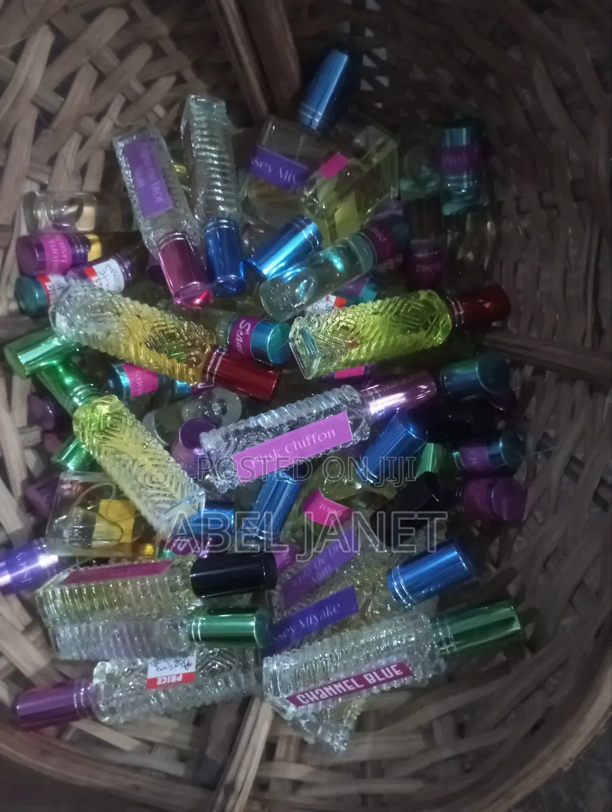 Undiluted Oil Perfumes