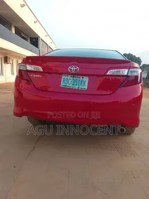 Toyota Camry 2014 Red