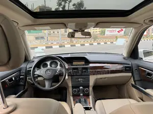 Mercedes-Benz GLK-Class 350 2011 White
