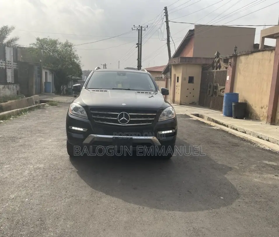2014 Mercedes Benz Ml ML350 4MATIC 4dr SUV AWD (3.5L 6cyl 7A)