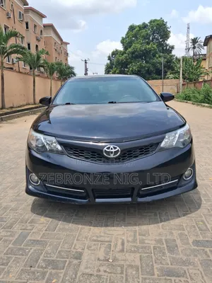 Toyota Camry SE Sport 4dr Sedan (2.5L 4cyl 6A) 2014 Black