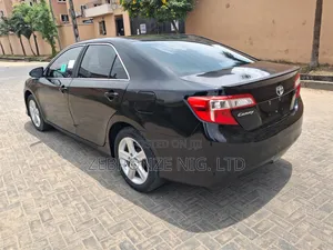 Toyota Camry SE Sport 4dr Sedan (2.5L 4cyl 6A) 2014 Black
