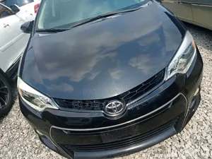 Toyota Corolla 2016 Black