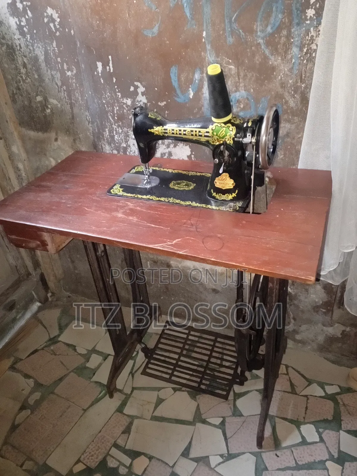 Bright Sewing Machine