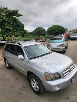 Toyota Highlander 2004 Silver