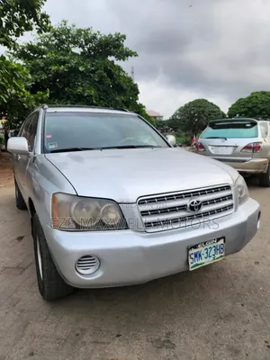 Toyota Highlander 2004 Silver