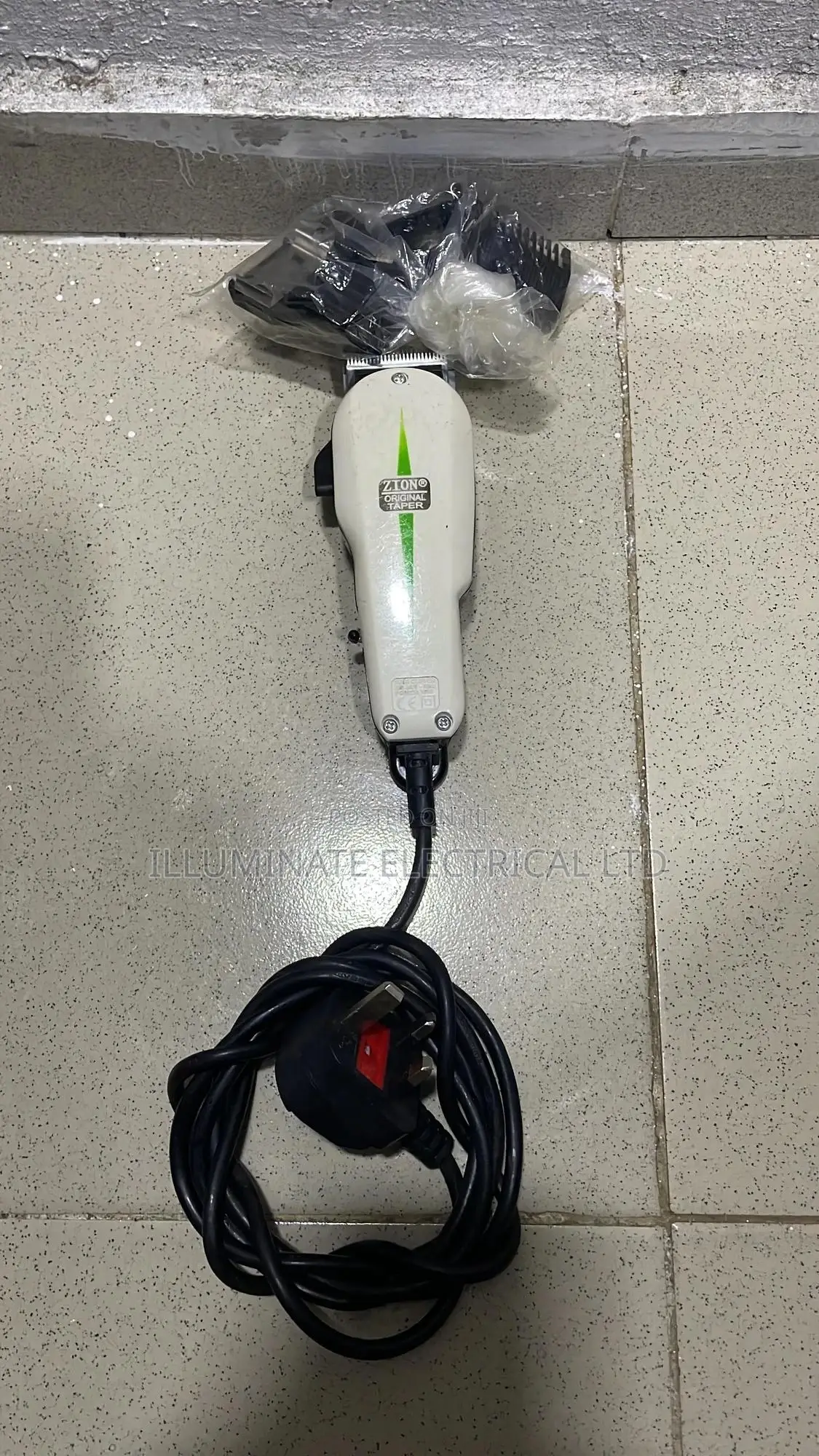 Sharp Solid Barbing Clippers for Sales
