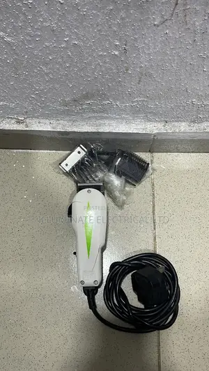 Sharp Solid Barbing Clippers for Sales