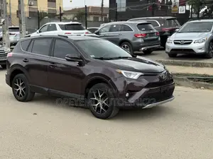 Toyota RAV4 XLE AWD (2.5L 4cyl 6A) 2016 Black