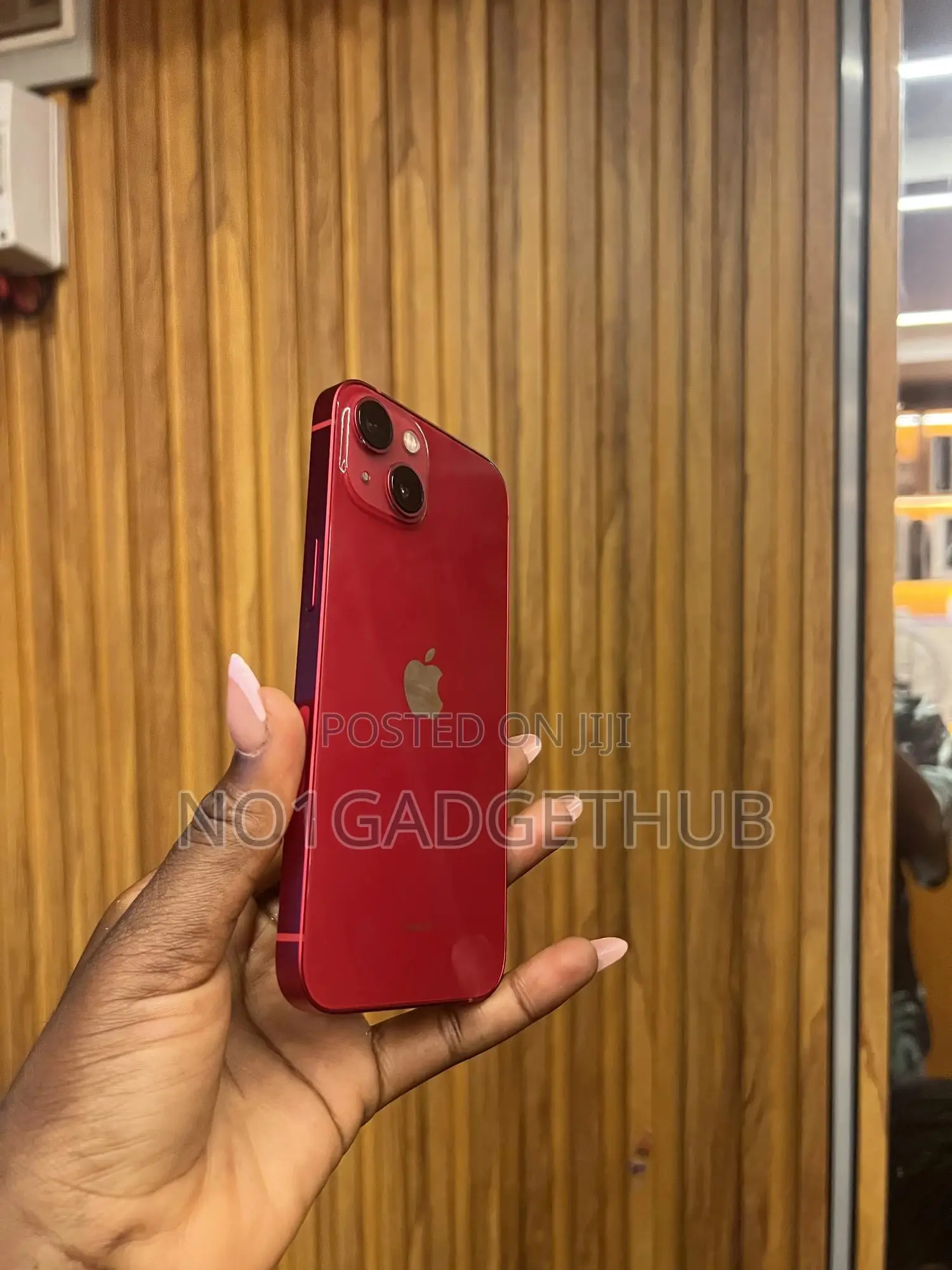 Apple iPhone 13 256 GB Red