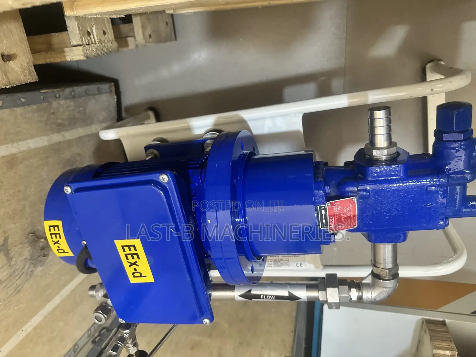 Jiskoot Lab Mixer and Tank