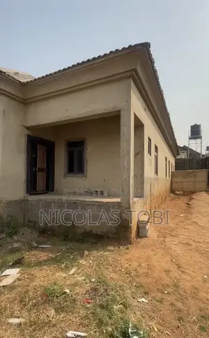 2bdrm Apartment in Voice Of Nigeria, Central Business District for sale