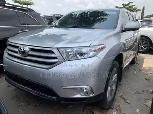 Toyota Highlander 2013 Silver