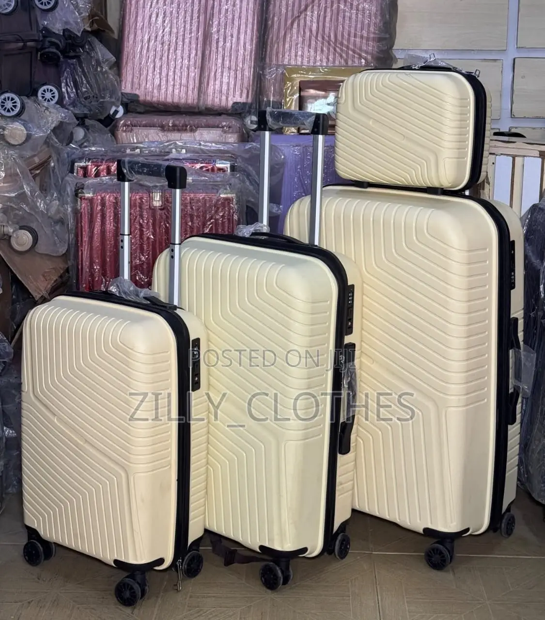 Set of 4 Boxes