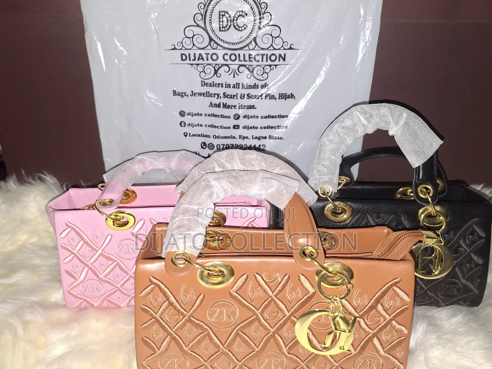 Designer Handbag for Ladies