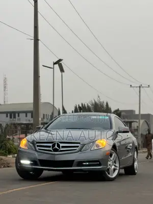Mercedes-Benz E350 2013 Gray