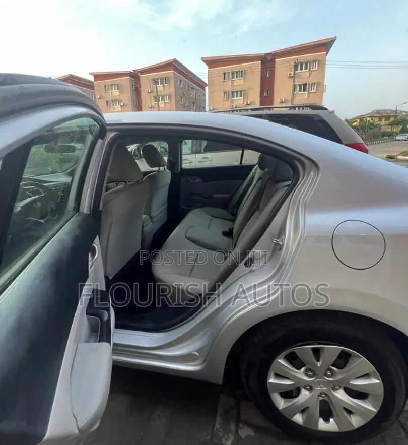 Honda Civic 2014 Silver