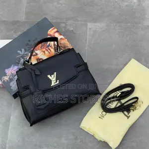 Louis Vuitton Classic Handbag for Women