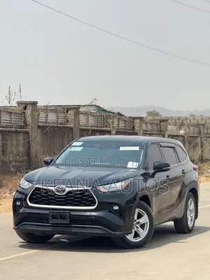 Toyota Highlander XLE AWD 2020 Black