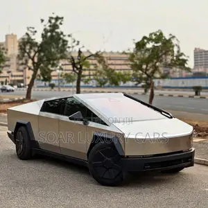 New Tesla Cybertruck Cyberbeast AWD 2025 Gray