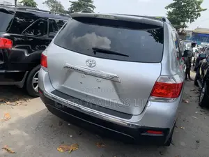 Toyota Highlander 2013 Silver