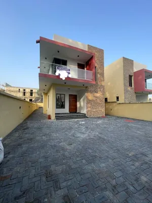 3bdrm Duplex in Lekki County Home, Ikota for sale