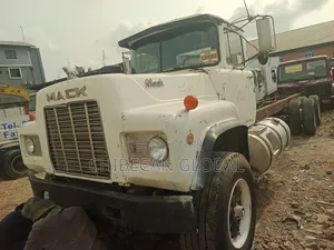 Mack Truck 10 Tyres (Foreign Used (