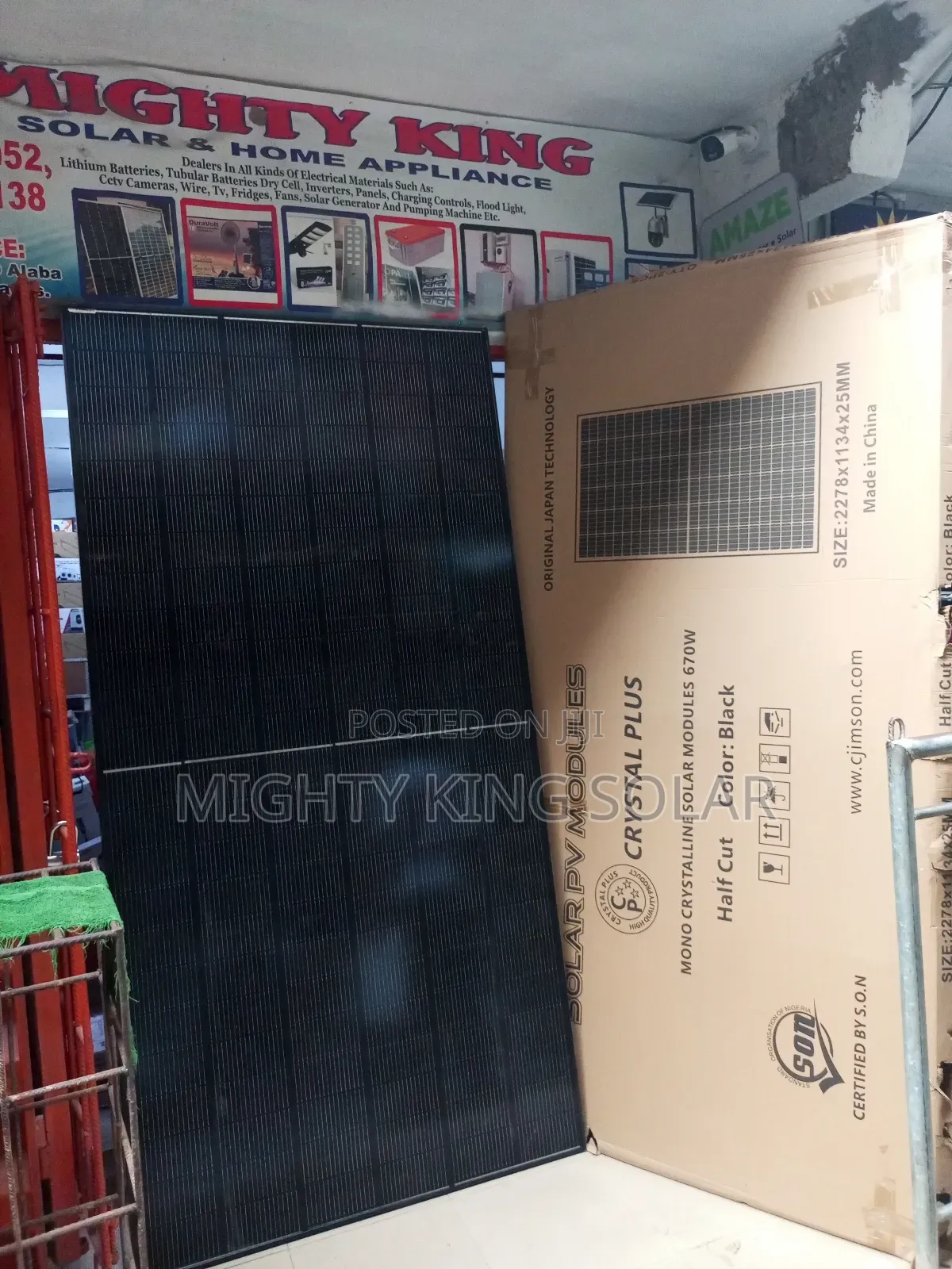 670 Watts Crystal Plus New Black