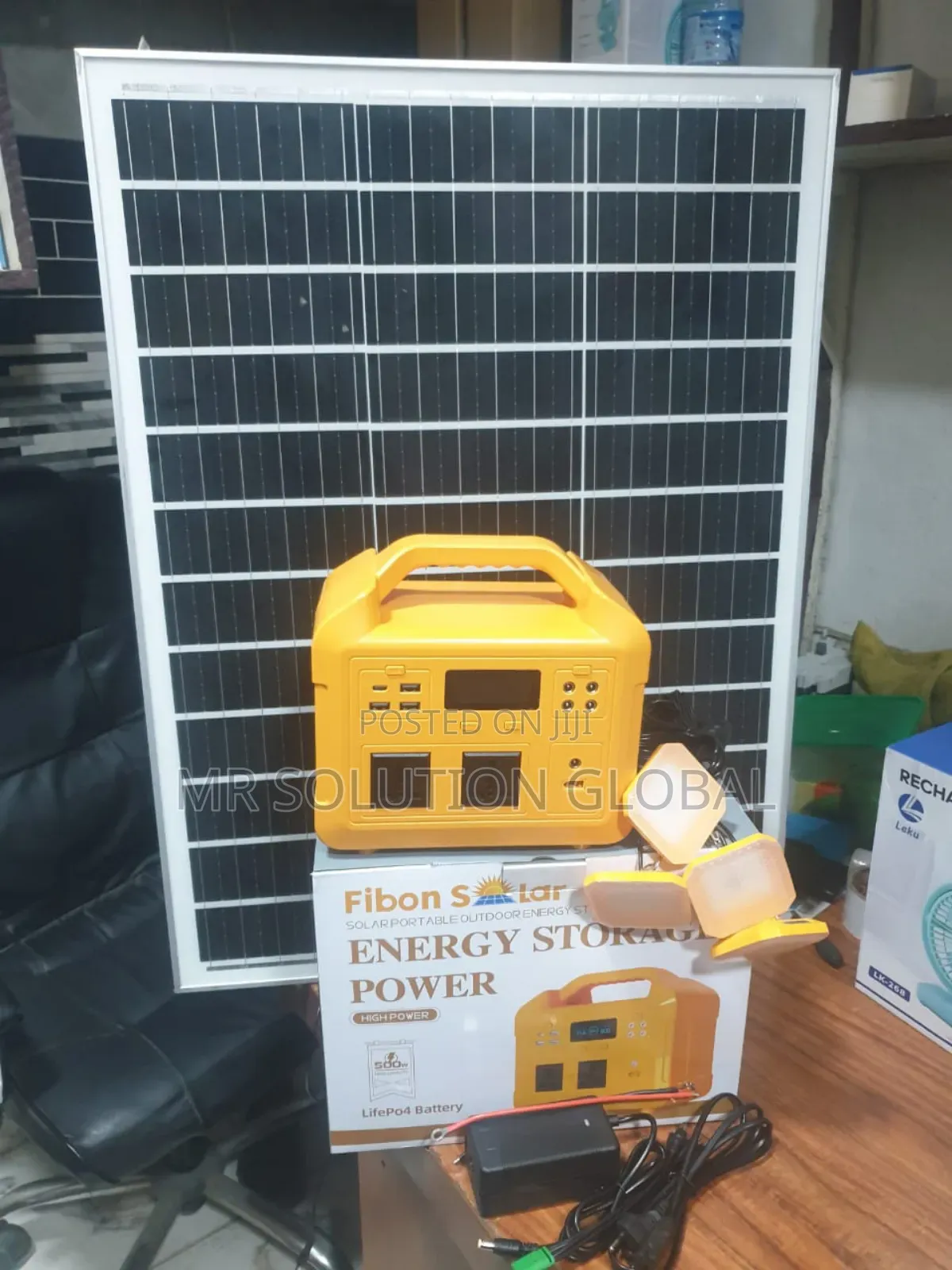 Powerful 500w Solar Generator With Solar Panel and 1 Bulb