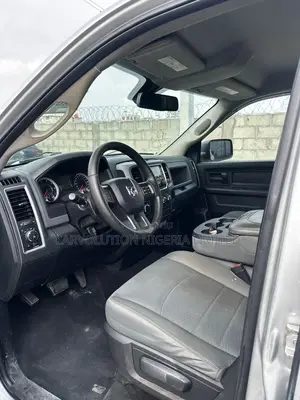 Dodge RAM 1500 3.6 Petrol AWD 2017 Silver