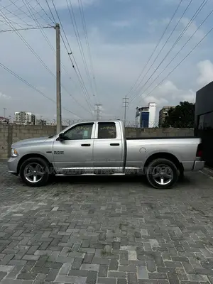 Dodge RAM 1500 3.6 Petrol AWD 2017 Silver