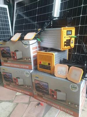 Powerful 300w Solar Generator With 50w Solar Panel and 2 Bulb