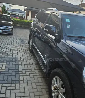 Toyota Land Cruiser 4.5 V8 VXR 2020 Black