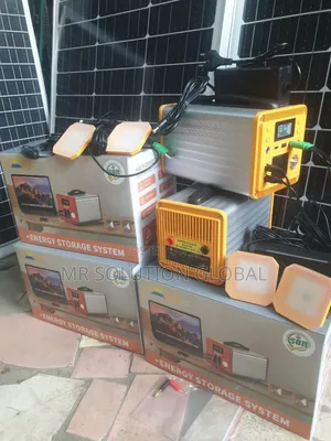 Original 300w All in One Solar Generator With Solar Panel