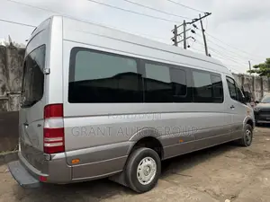 Mercedes-Benz Sprinter 2012 Silver
