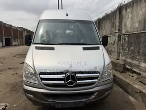 Mercedes-Benz Sprinter 2012 Silver