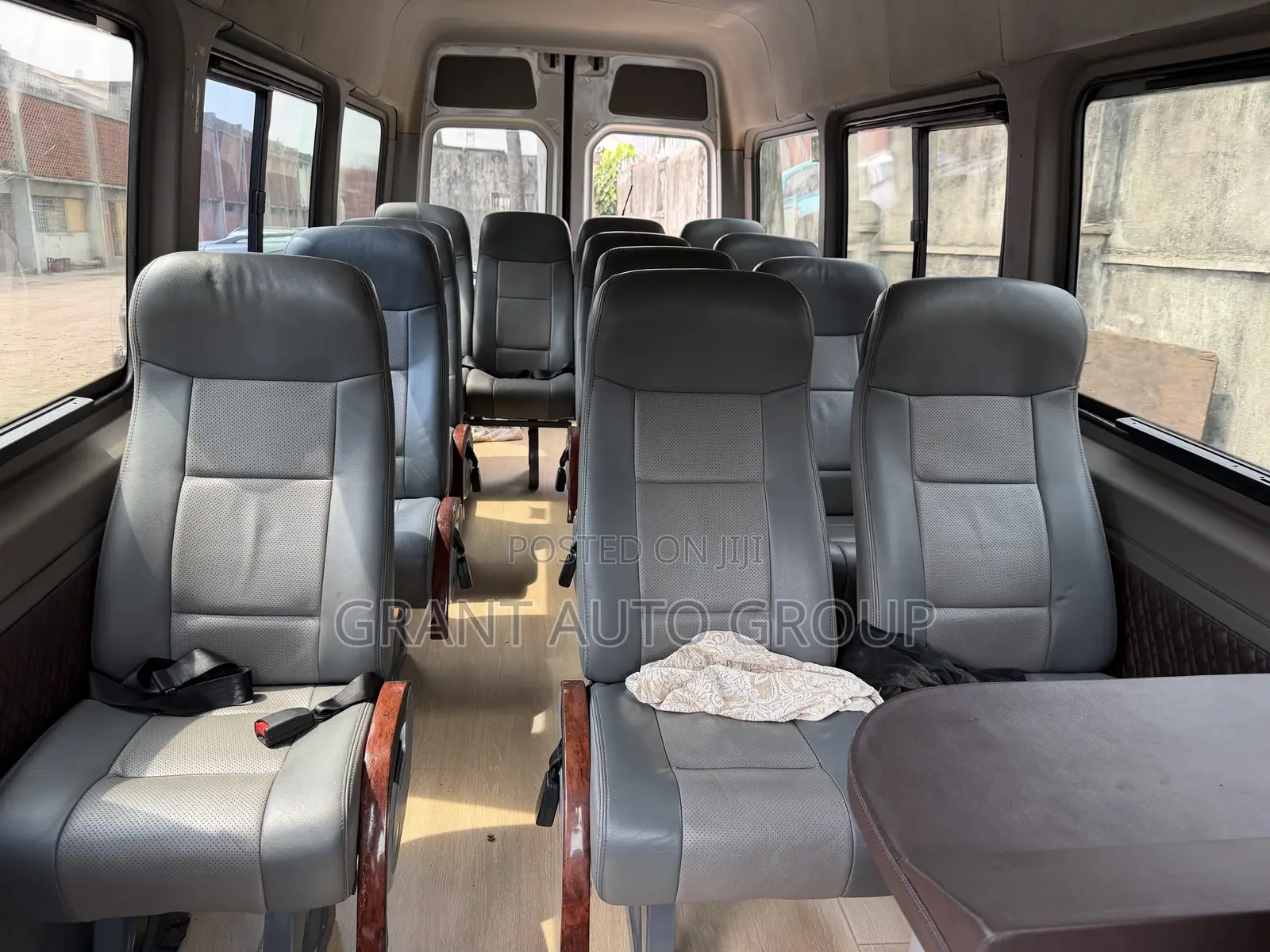 Mercedes-Benz Sprinter 2012 Silver