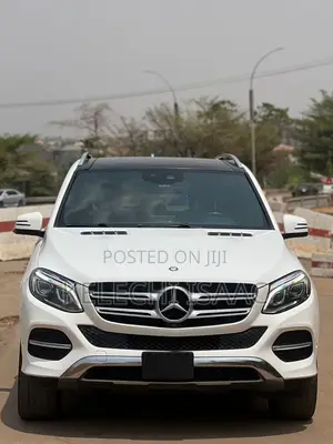 Mercedes-Benz GLE-Class GLE 350d 4MATIC 2017 White