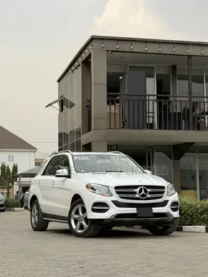Mercedes-Benz GLE-Class GLE 350 2017 White