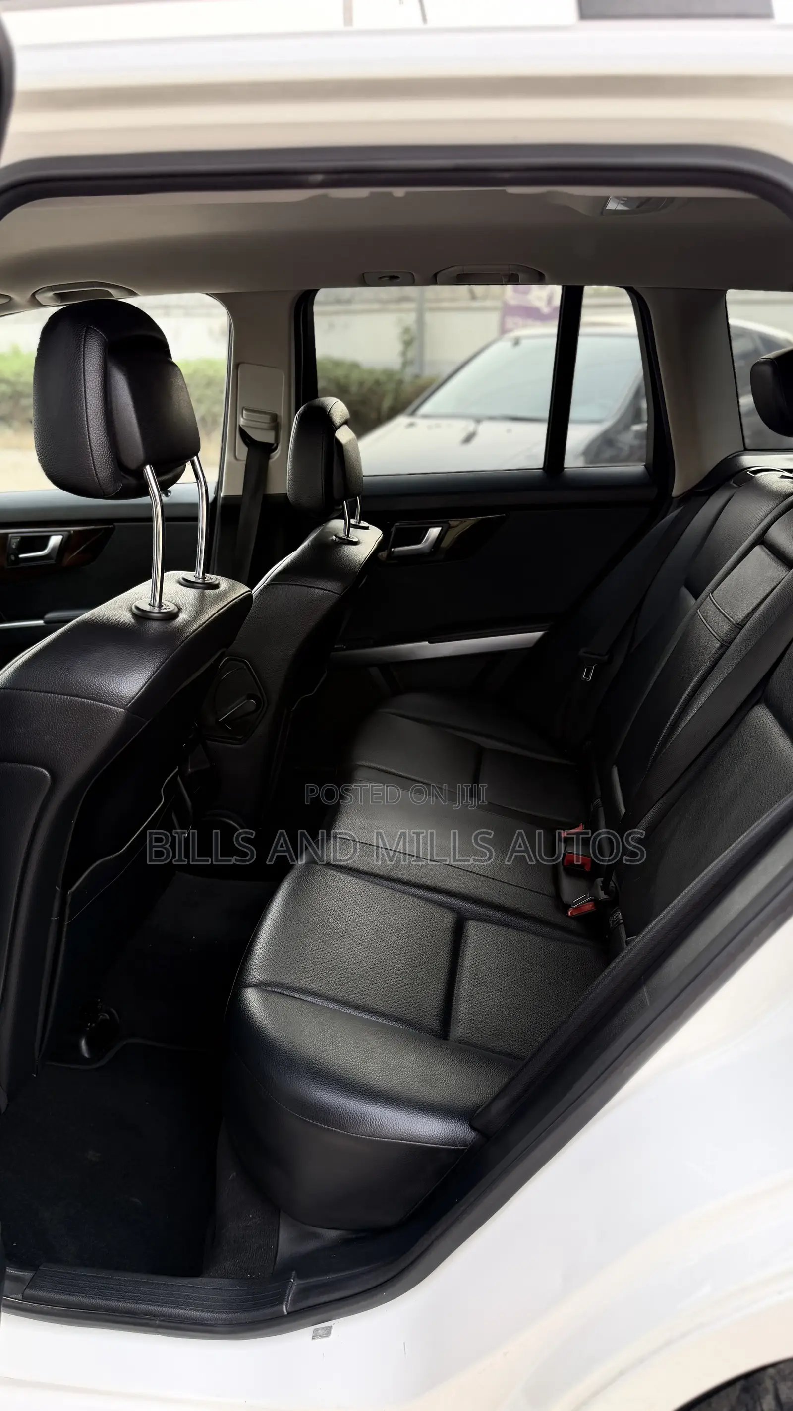 Mercedes-Benz GLK-Class Base GLK 350 4dr 4x2 (3.5L 6cyl 7A) 2015 White