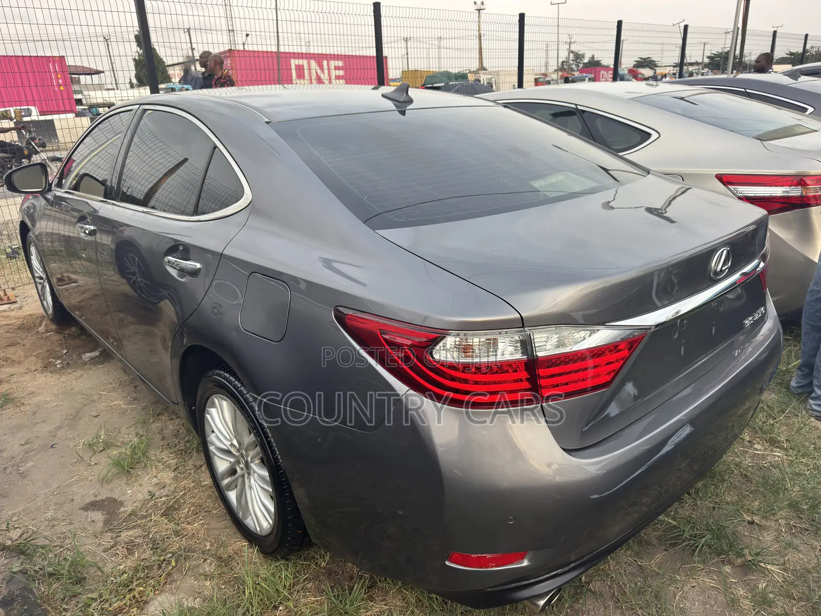 Lexus ES 350 FWD 2014 Gray