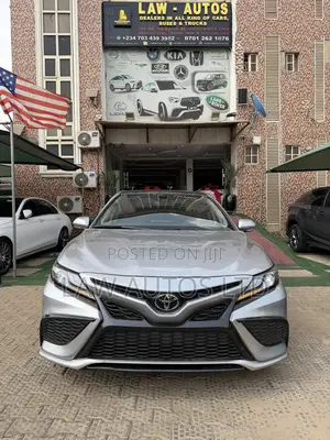 Toyota Camry XSE V6 2024 Gray