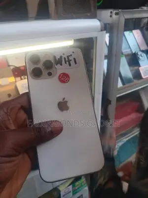 Apple iPhone 14 Pro 128 GB Gold