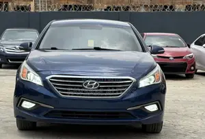 Hyundai Sonata Limited Sedan FWD (2.4L 4cyl 6A) 2016 Blue
