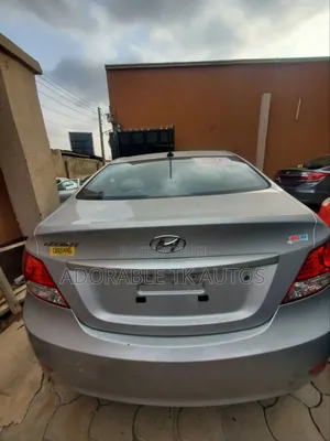 Hyundai Accent GLS 2012 Silver