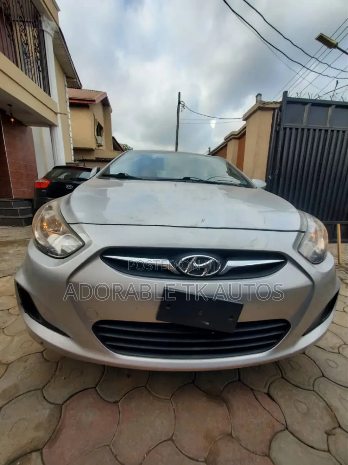 Hyundai Accent GLS 2012 Silver