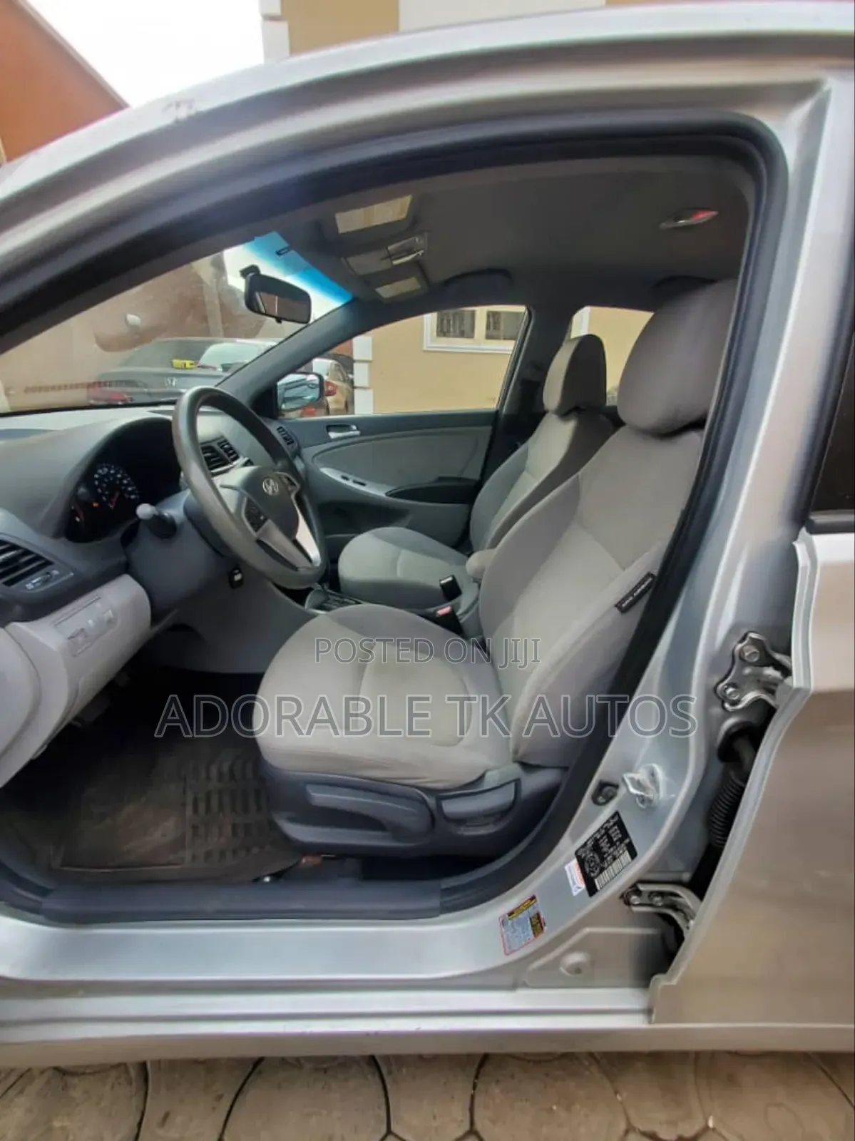 Hyundai Accent GLS 2012 Silver