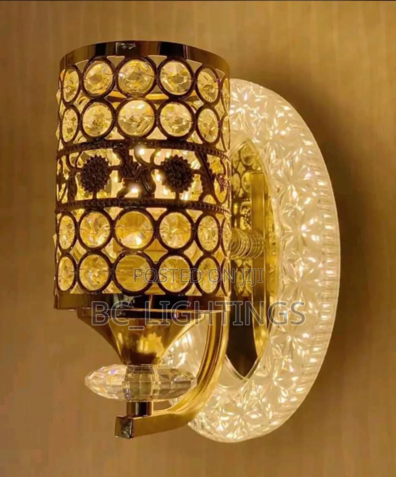 Modern Led and Bulb Crystal Wall Light