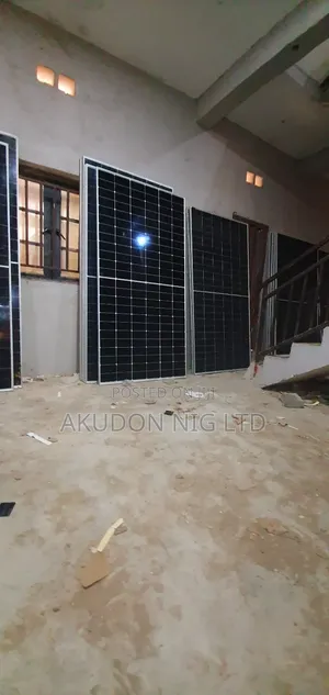 650watts 144cells High Efficiency Jinko Biafacial Solar Panels